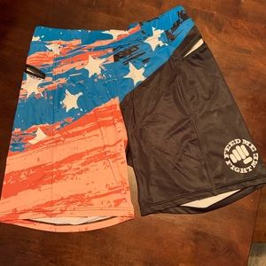 Worn once Feed me fight me short.